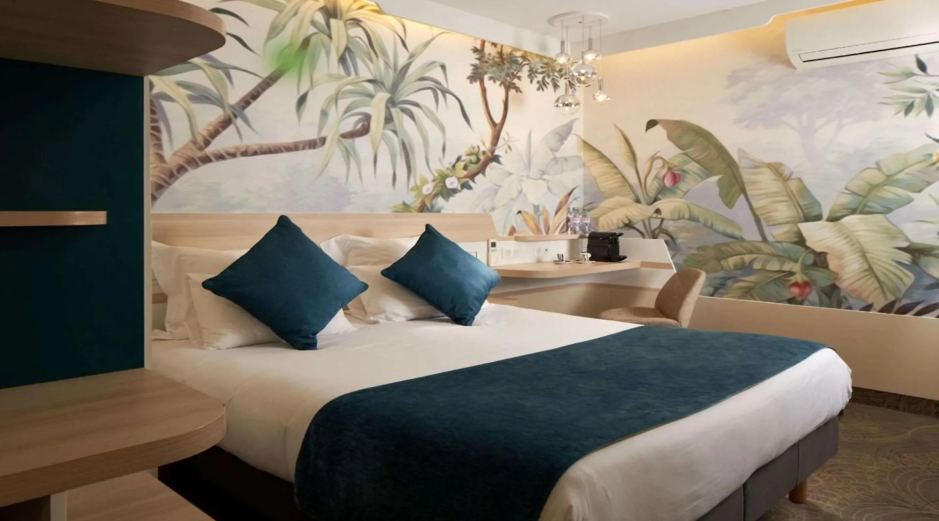 Apolonia Montmartre; Sure Collection By Western Hotel